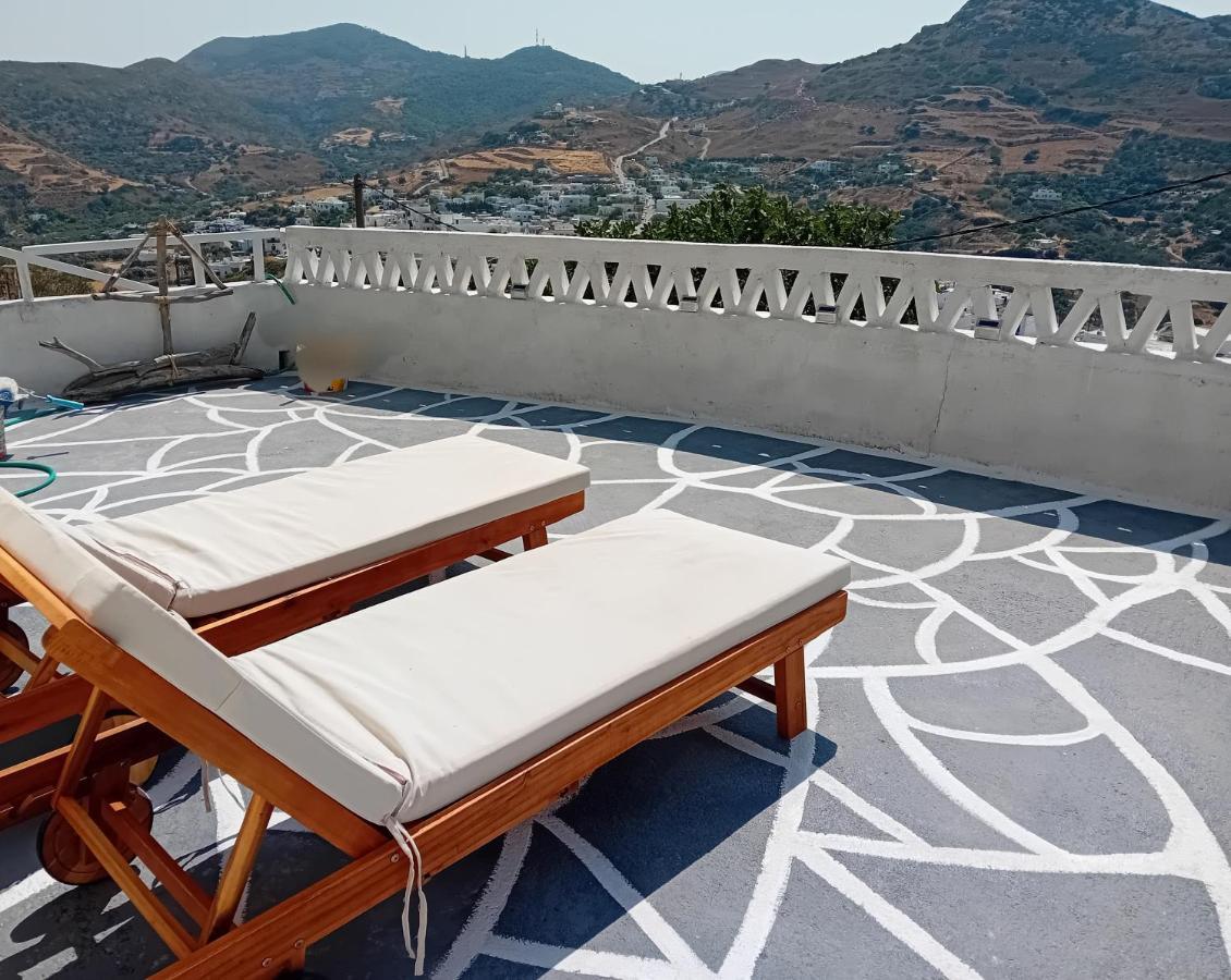Vasiliki Skyros Castle View Villa Exterior photo